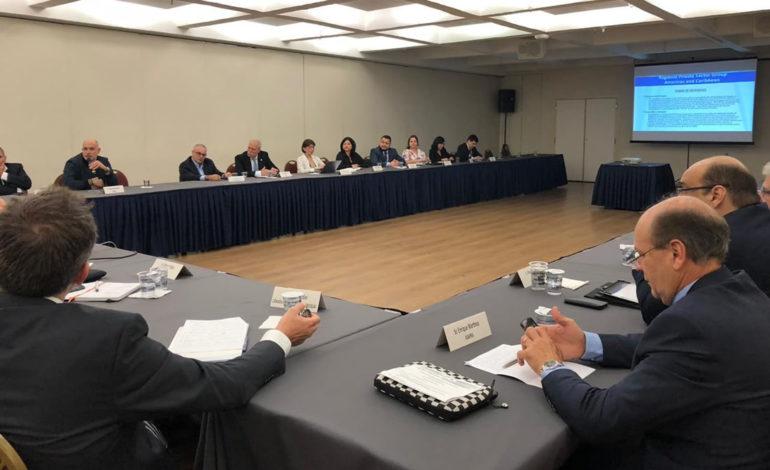 Miembros del Grupo Regional del Sector Privado (RPSG) de la OMA durante su primera sesión de trabajo en São Paulo, Brasil.